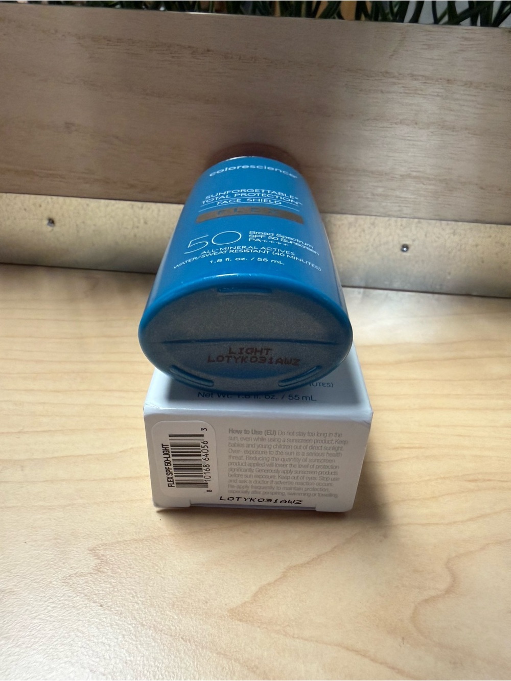 Colorescience Total Protection FLEX (NEW!) - Picture 4 of 13